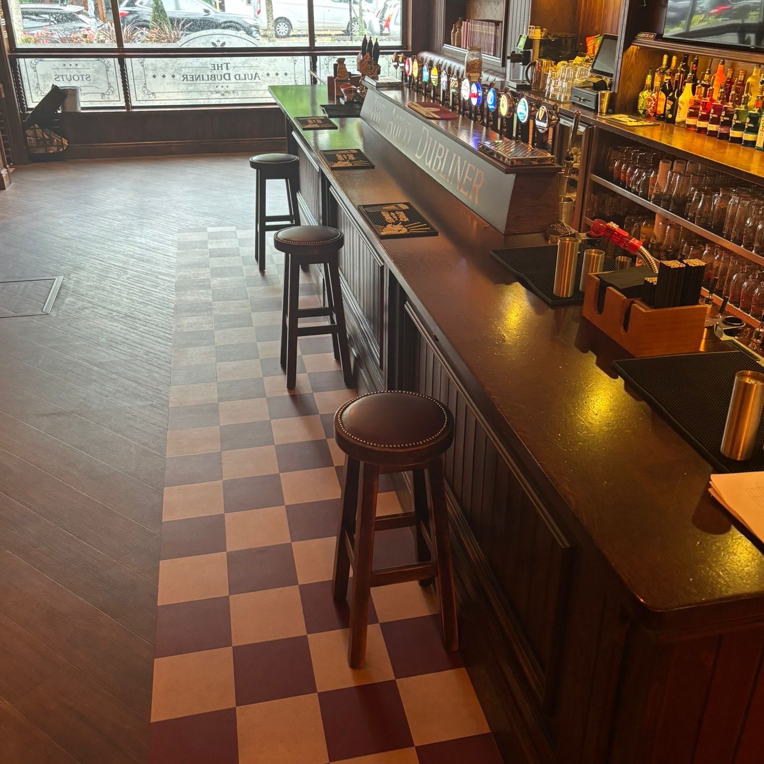 Pub and restaurant floors take more footfall than almost any other commercial space. Daily mopping only goes so far—our commercial floor care lifts deep grime, grease, and odours, keeping your venue looking and smelling top-tier.
DM us to book a site walkthrough and free floor quote!
#FloorCare #HospitalityHygiene #CommercialCleaner #PubMaintenance #GalaxyProclean