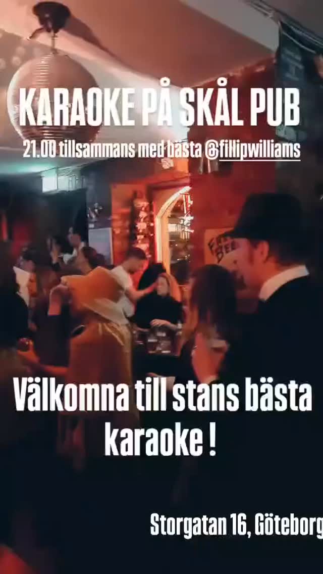 Karaoke moment