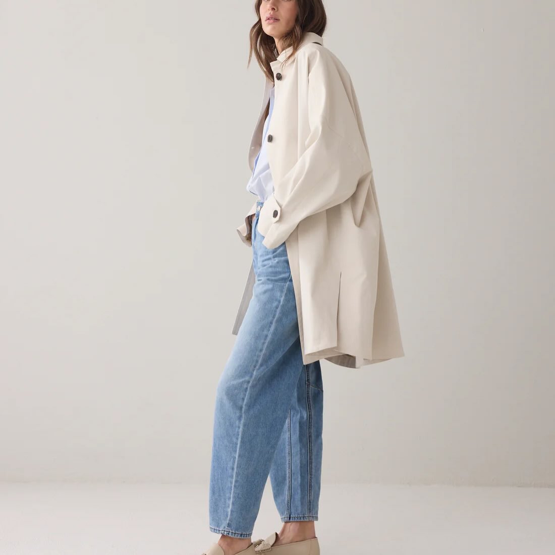 Big coat energy. Our Oversized Coat is here and she’s not taking up less space.
#summum #weardrobeboutique #killarney #tralee